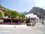Terrasjes aan het haventje van Agia Roumeli | Chania Kreta | Griekenland